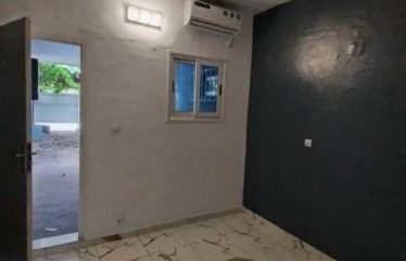 ABIDJAN MARCORY : Villa Basse 4 Pièces à louer Jardin Zone 4
