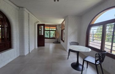 ABIDJAN COCODY : Villa duplex avec piscine à louer – RIVIERA