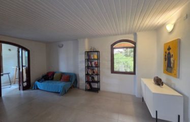 ABIDJAN COCODY : Villa duplex avec piscine à louer – RIVIERA