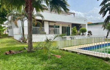ABIDJAN COCODY : Villa Duplex 8 Pièces rénovée à louer