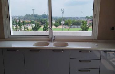 ABIDJAN COCODY : Immeuble de standing R+5 à vendre