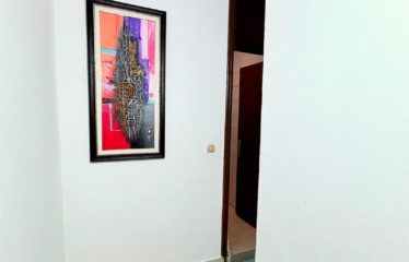ABIDJAN COCODY : Appartement meublé 2 pièces à louer proche commodités