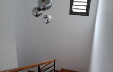 ABIDJAN COCODY : Villa duplex 7 pièces à louer – Riviera M’Badon