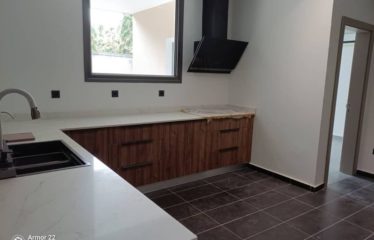 ABIDJAN COCODY : Villa duplex 7 pièces à louer – Riviera M’Badon