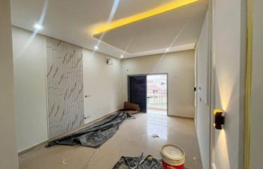 ABIDJAN COCODY : Villa duplex à louer – CITÉ ARC-EN-CIEL