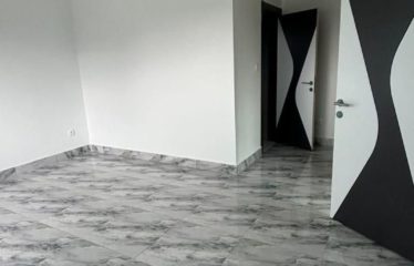 ABIDJAN ANGRÉ : Villa duplex 5 pièces à louer – Cocody Angré Djibi