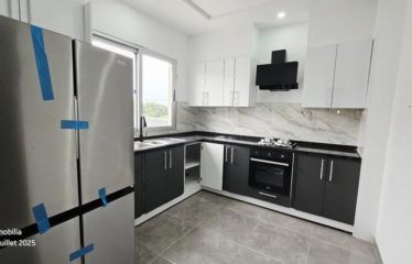 ABIDJAN BINGERVILLE : Villa duplex 6 pièces à louer – Vue lagunaire