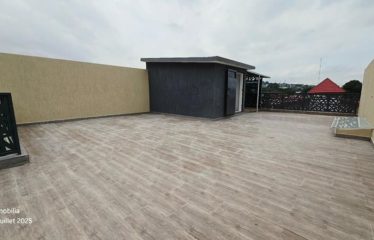 ABIDJAN BINGERVILLE : Villa duplex 6 pièces à louer – Vue lagunaire