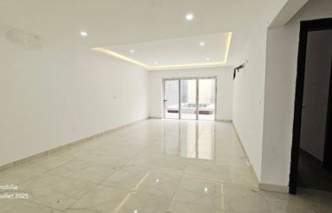 ABIDJAN BINGERVILLE : Villa duplex 6 pièces à louer – Vue lagunaire
