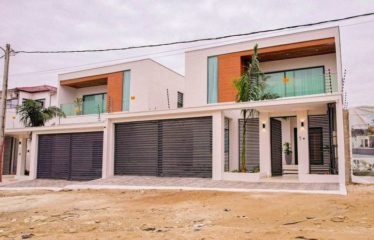 ABIDJAN ANGRÉ : Villa duplex haut standing à vendre – Djorobité 1