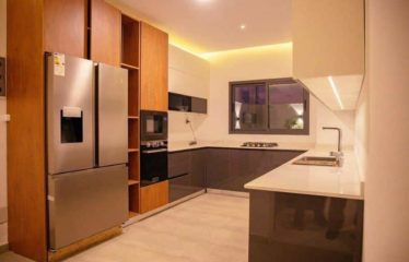 ABIDJAN ANGRÉ : Villa duplex haut standing à vendre – Djorobité 1