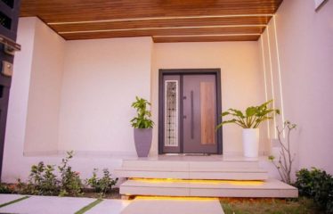 ABIDJAN ANGRÉ : Villa duplex haut standing à vendre – Djorobité 1