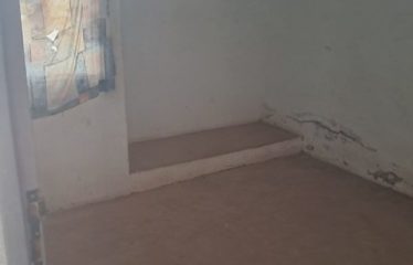 SAN PÉDRO : Villa basse de 4 pièces en vente