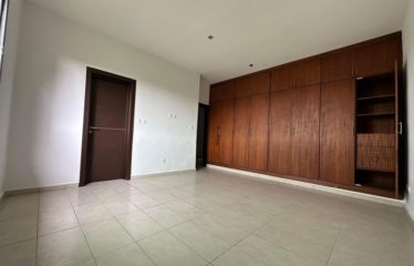 ABIDJAN COCODY : Appartement 4 pièces aux 2 Plateaux Vallon à louer
