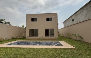 ABIDJAN COCODY : Villa duplex 6 pièces à louer – 2 Plateaux vallon