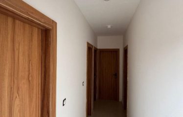 ABIDJAN COCODY : Villa duplex 6 pièces à louer – 2 Plateaux vallon
