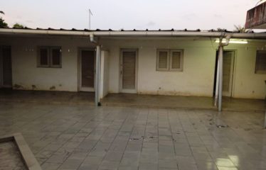 ABIDJAN COCODY : Villa basse 6 pièces à vendre – RIVIERA 3 SIDECI