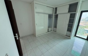 ABIDJAN BINGERVILLE : Appartement haut standing avec vue lagunaire à louer