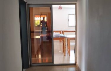 ABIDJAN COCODY : Villa duplex de 8 pièces à vendre + 3 magazins