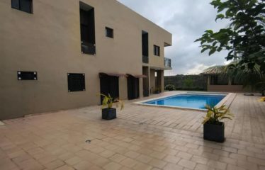 ABIDJAN COCODY : Somptueuse villa duplex 10 pièces à vendre