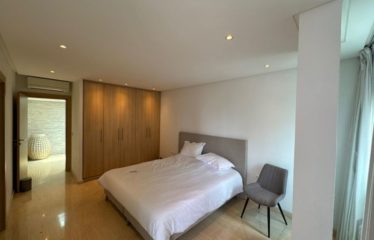 ABIDJAN COCODY : Villa duplex contemporaine 6 pièces à vendre