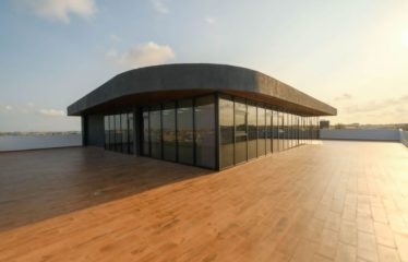 ABIDJAN COCODY : Bâtiment R+6 à louer – Cocody Riviera Bonoumin