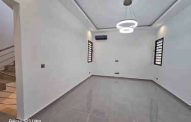 ABIDJAN COCODY : Villa duplex haut standing à vendre