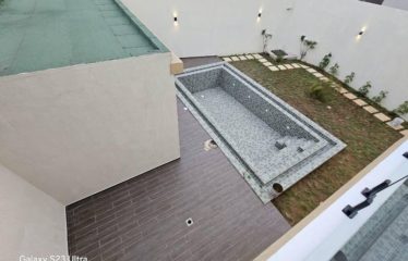 ABIDJAN COCODY : Villa duplex haut standing à vendre