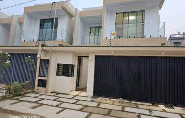 ABIDJAN COCODY : Villa duplex haut standing à vendre