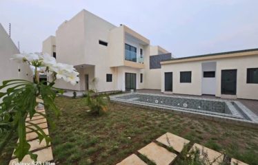 ABIDJAN COCODY : Villa duplex haut standing à vendre