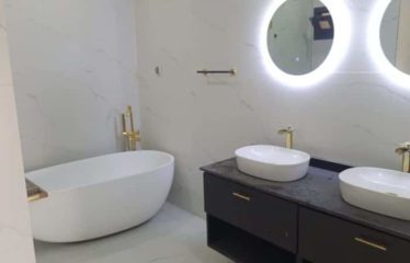 ABIDJAN COCODY : Appartement haut standing à vende Bd Latrille
