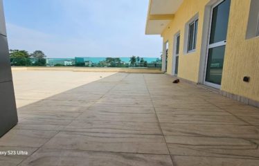 ABIDJAN ANGRÉ : Villa triplex neuve 10 pièces à vendre