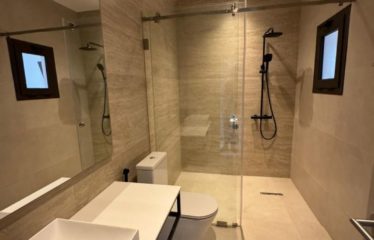ABIDJAN COCODY : Villa duplex à louer avec piscine