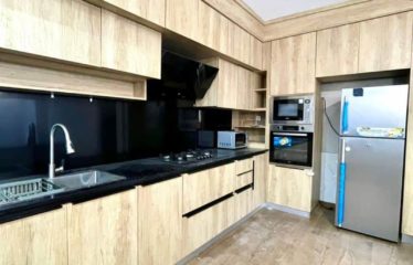ABIDJAN COCODY : Villa triplex F8 à louer