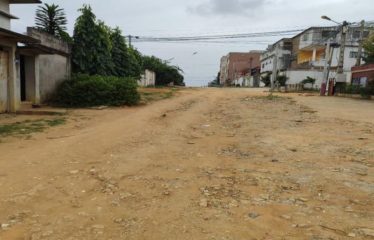 ABIDJAN ANGRÉ : Villa duplex en construction à vendre