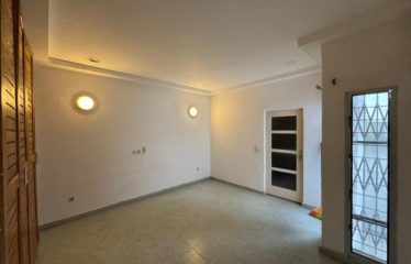 ABIDJAN COCODY : Villa duplex à louer 8 pièces