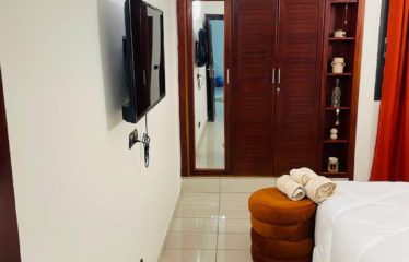 ABIDJAN COCODY : Appartement 3 pièces entièrement meublé à louer