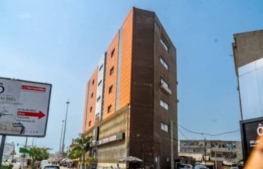 ABIDJAN TREICHVILLE : Immeuble à vendre