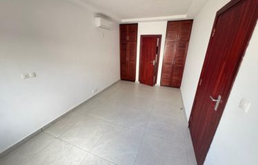 ABIDJAN COCODY : Villa duplex 6 pièces à louer