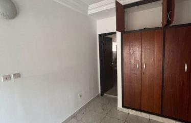 ABIDJAN COCODY : Villa duplex 5 pièces à louer – 2 Plateaux Vallon