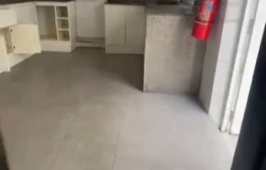 ABIDJAN BINGERVILLE : Villa 3 pièces à vendre avec dépendance