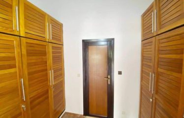 ABIDJAN COCODY : Villa duplex 6 pièces à louer – FAYA CITÉ SYNATRESOR