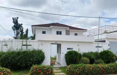 ABIDJAN COCODY : Villa duplex 6 pièces à louer – FAYA CITÉ SYNATRESOR