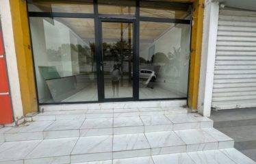 ABIDJAN COCODY : Magasin en mezzanine à louer