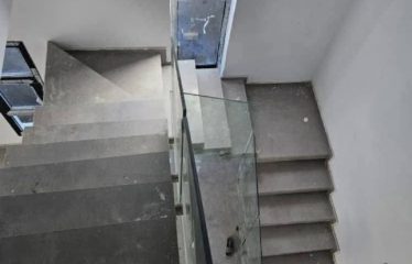 ABIDJAN COCODY : Villa 5 pièces avec piscine à vendre