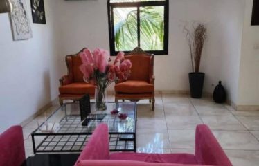 ABIDJAN COCODY : Villa duplex 10 pièces à vendre