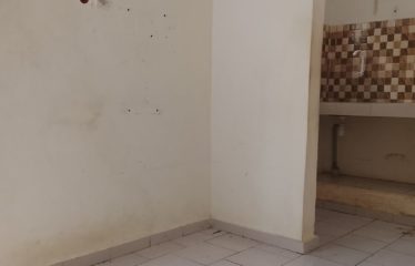 ABIDJAN COCODY : Location d’un studio