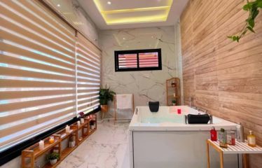 YOPOUGON : Villa meublée de luxe à louer – ÎLE BOULAY