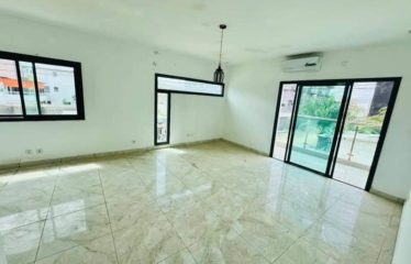 ABIDJAN COCODY : Appartement de 3 pièces à louer – FAYA