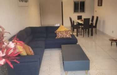 ABIDJAN COCODY : Appartement 4 pièces avec piscine à vendre